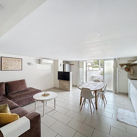 Appartement Le Loft Saintes-Maries-de-la-Mer Exterior photo