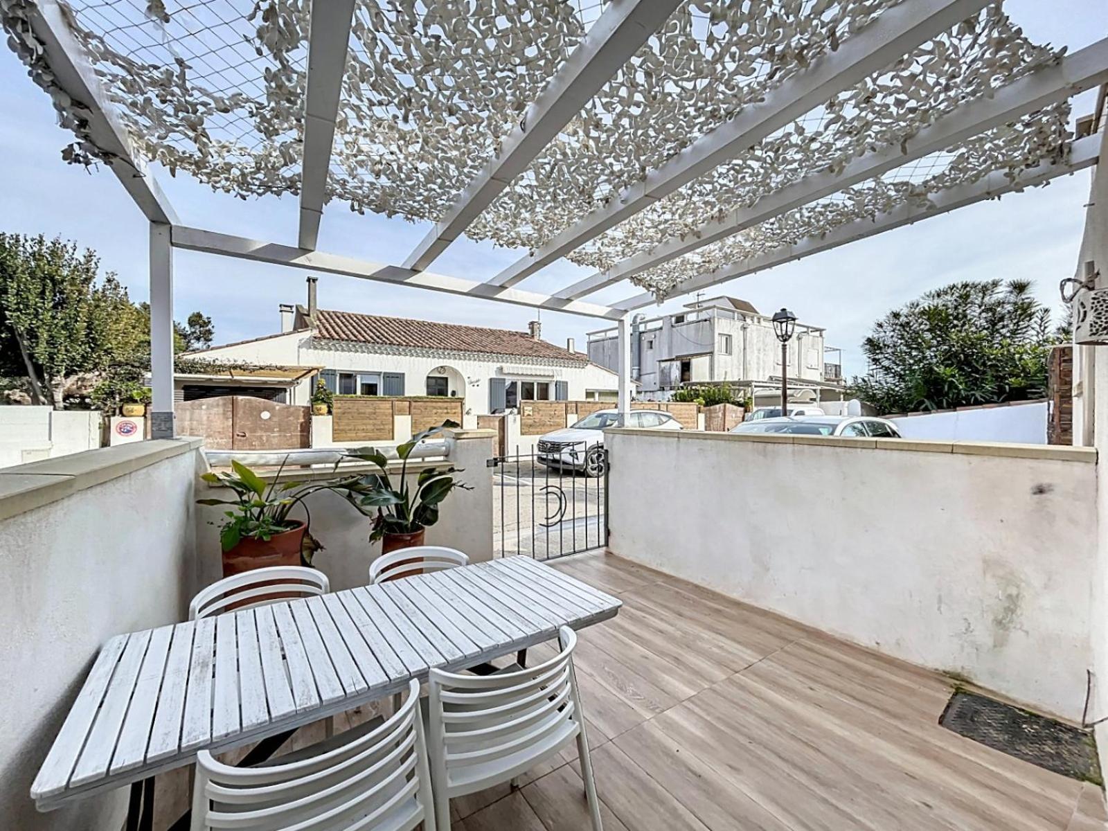 Appartement Le Loft Saintes-Maries-de-la-Mer Exterior photo